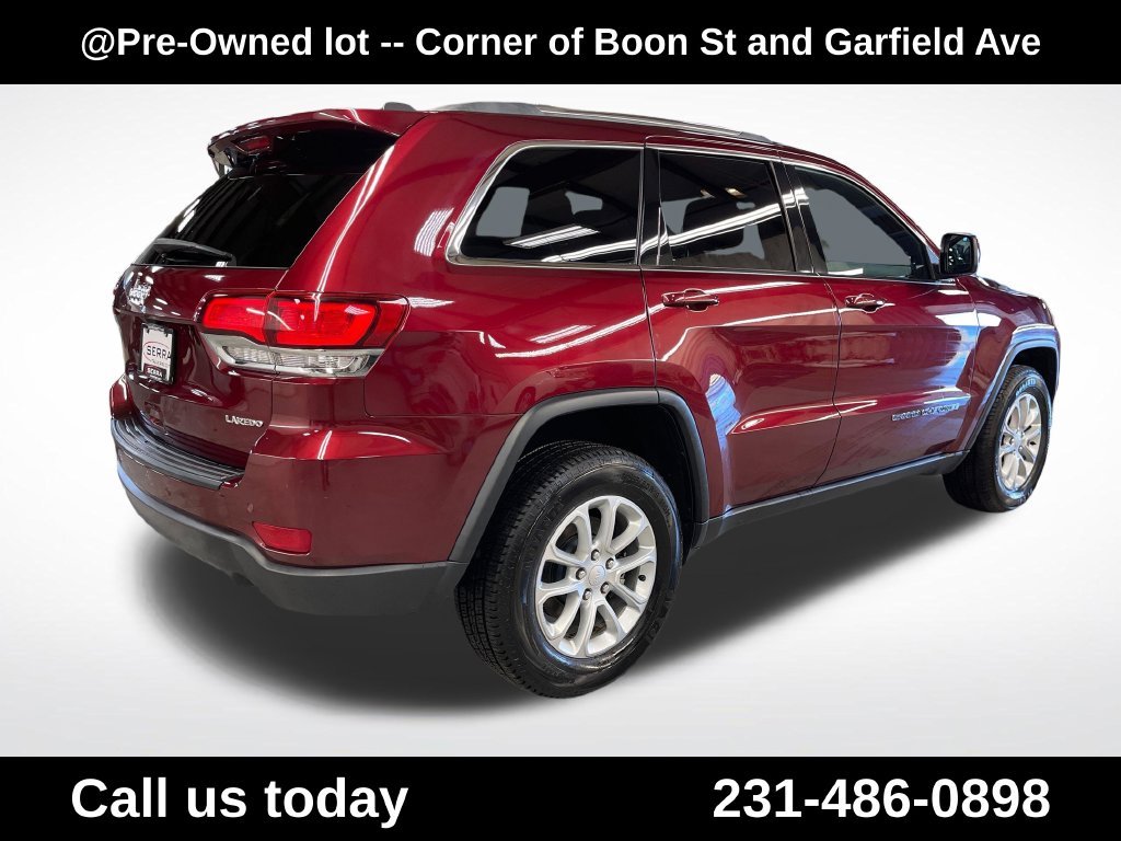 Used 2021 Red Jeep Laredo E image 5