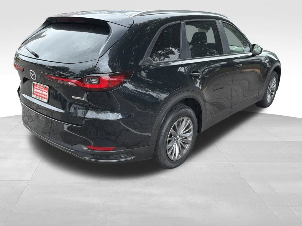 Used 2026 Black Mazda 3.3 Turbo Select image 7
