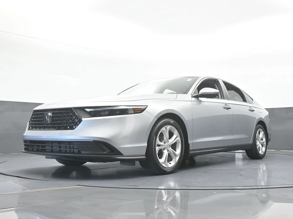 Used 2024 Silver Honda LX image 51