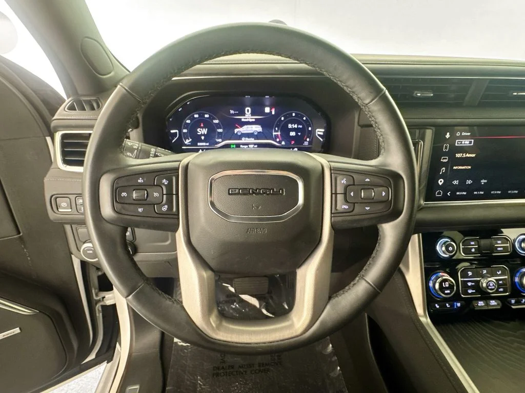 Used 2023 White GMC Denali image 11