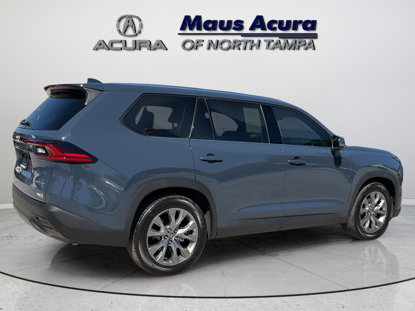 Used 2025 Cloud Toyota Limited image 12
