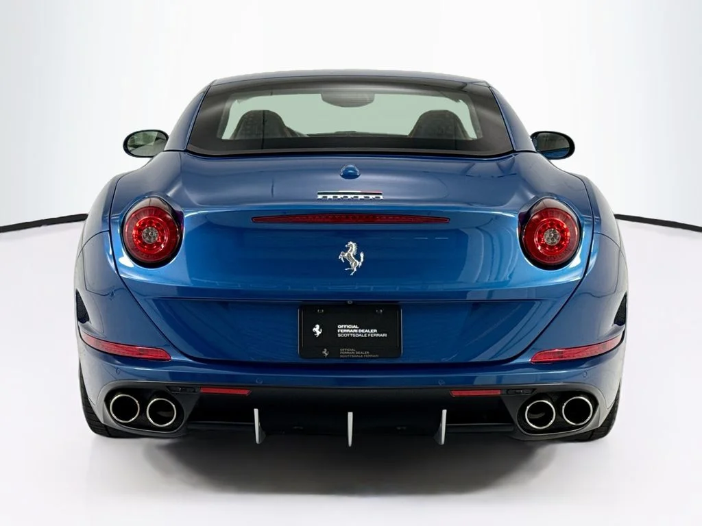 Used 2015  Ferrari T image 14
