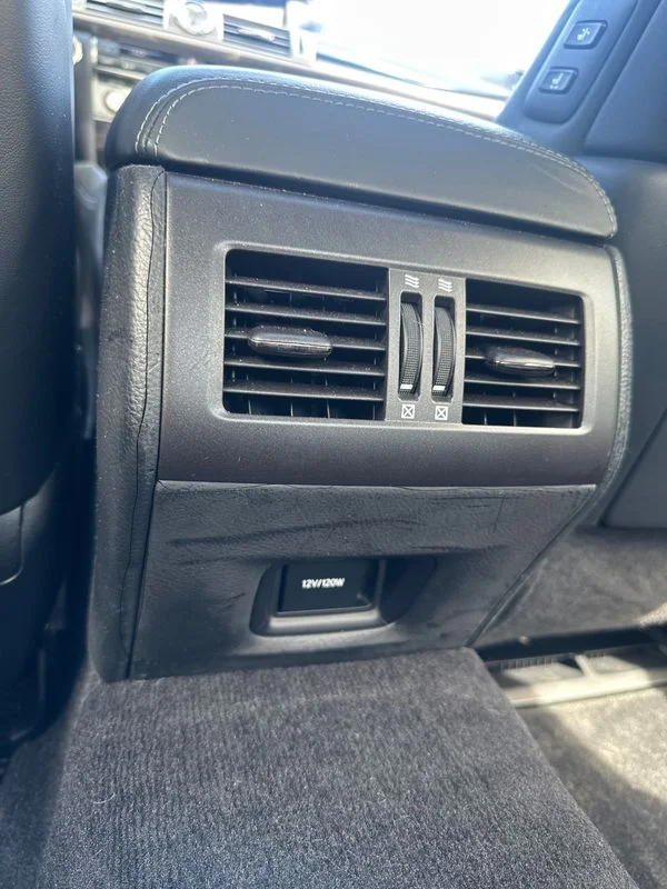 Used 2014  Lexus  image 27