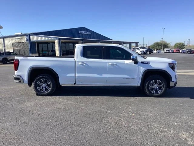 New 2026 Summit White GMC SLE image 8