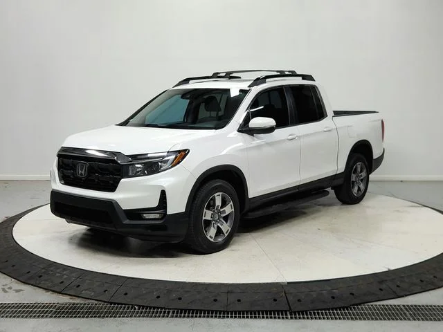 Used 2024  Honda RTL image 4