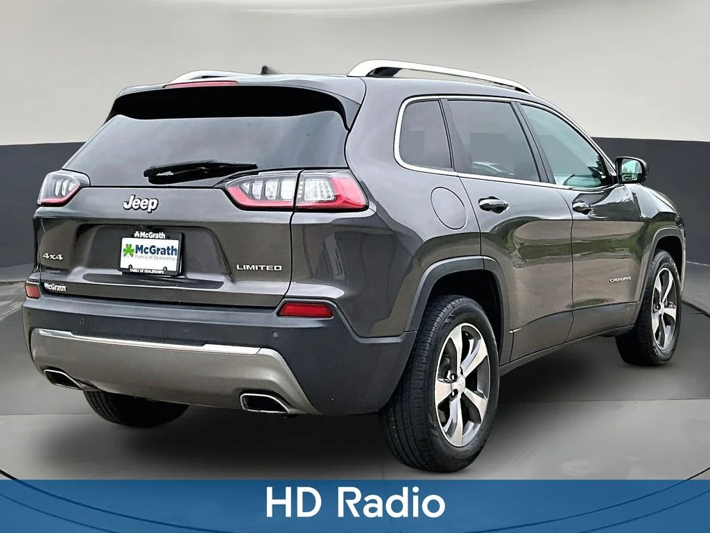 Used 2019 Gray Jeep Limited image 8