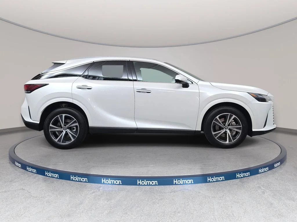 New 2026 Eminent White Pearl Lexus PREMIUM image 4
