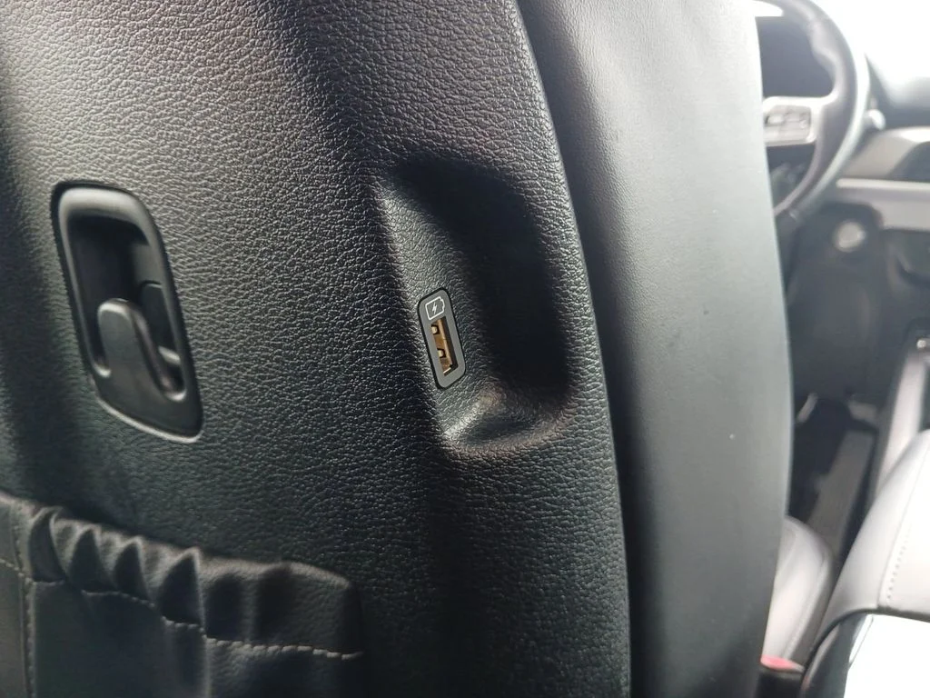 Used 2021 Silver Kia S image 31