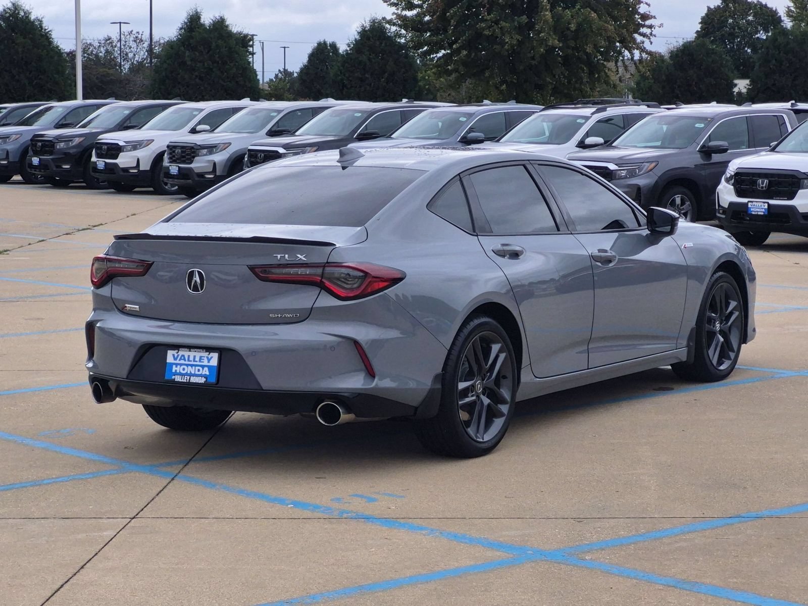 Used 2025 Urban Gray Pearl Acura SH-AWD w/ A-Spec Package image 6