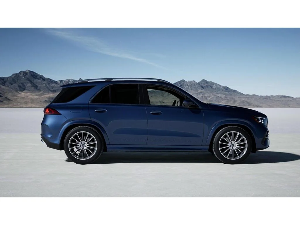 New 2027 Blue Mercedes-Benz GLE 350 image 2