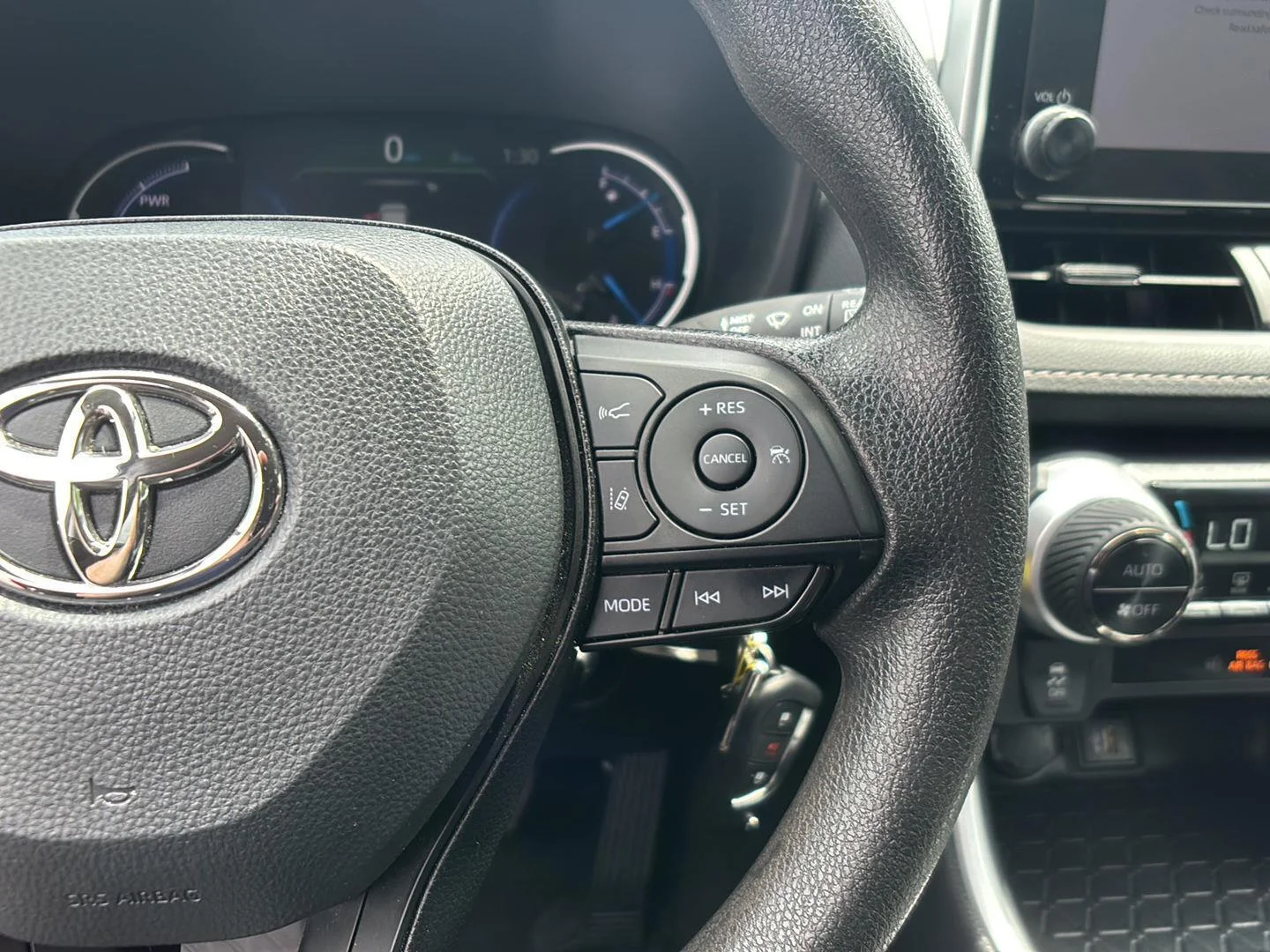 Certified Used 2025 Ruby Flare Pearl Toyota Hybrid LE image 28