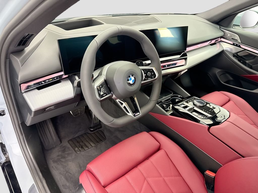 New 2027 Gray Metallic BMW 530i image 9