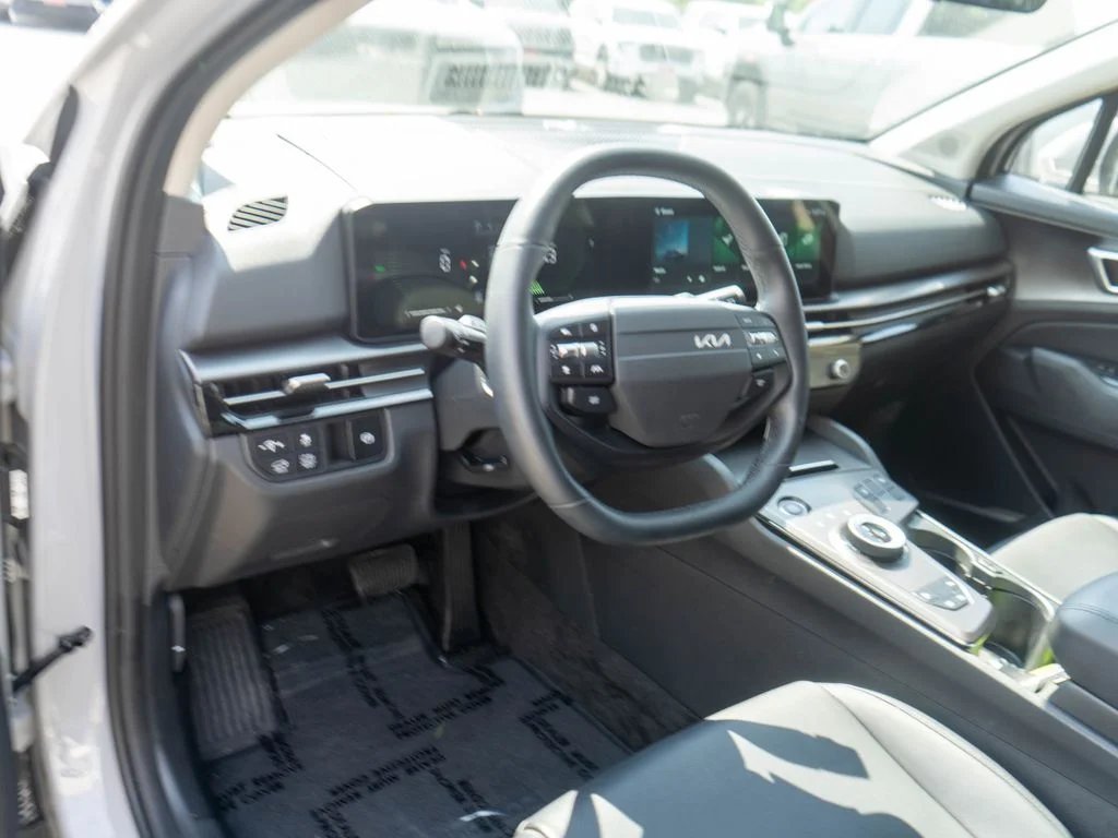 2026 Kia Sportage EX Hybrid - Photo 15