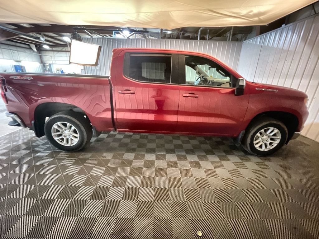 Used 2023 Radiant Red Tintcoat Chevrolet LT image 9