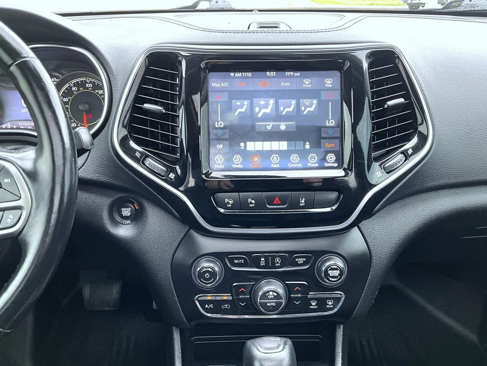 Used 2021 White Jeep Limited image 14