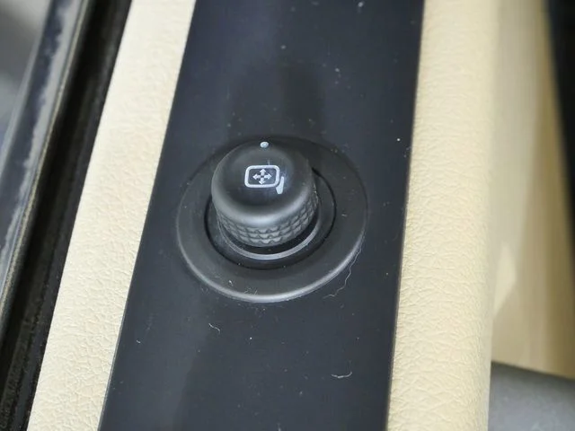 Used 2016 Brown Ford XLT image 21