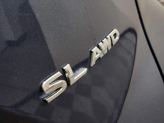 Used 2015 Blue Nissan SL image 12