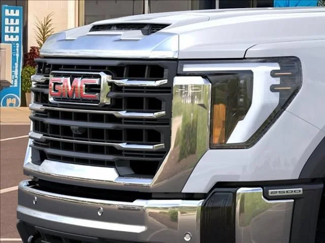 2026 GMC Sierra 2500HD SLT - Photo 13