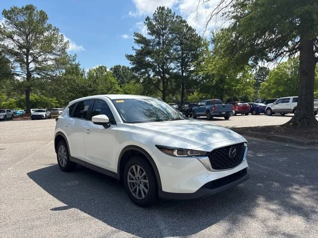 Used 2022 White Mazda 2.5 S Select Package image 7