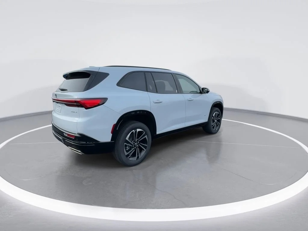 New 2026 Iridescent White Tricoat Buick Sport Touring image 8