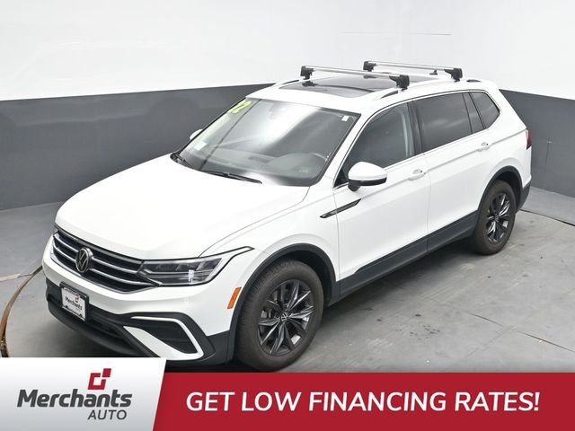 Used 2022 White Volkswagen 2.0T SE image 35