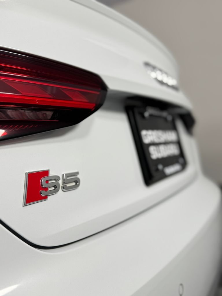 Used 2021 Glacier White Audi 3.0T Premium image 38