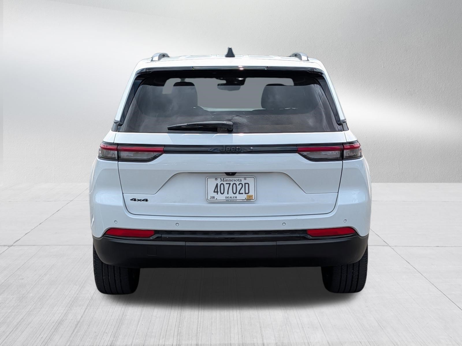 Used 2023 Bright White Clearcoat Jeep Altitude X image 6