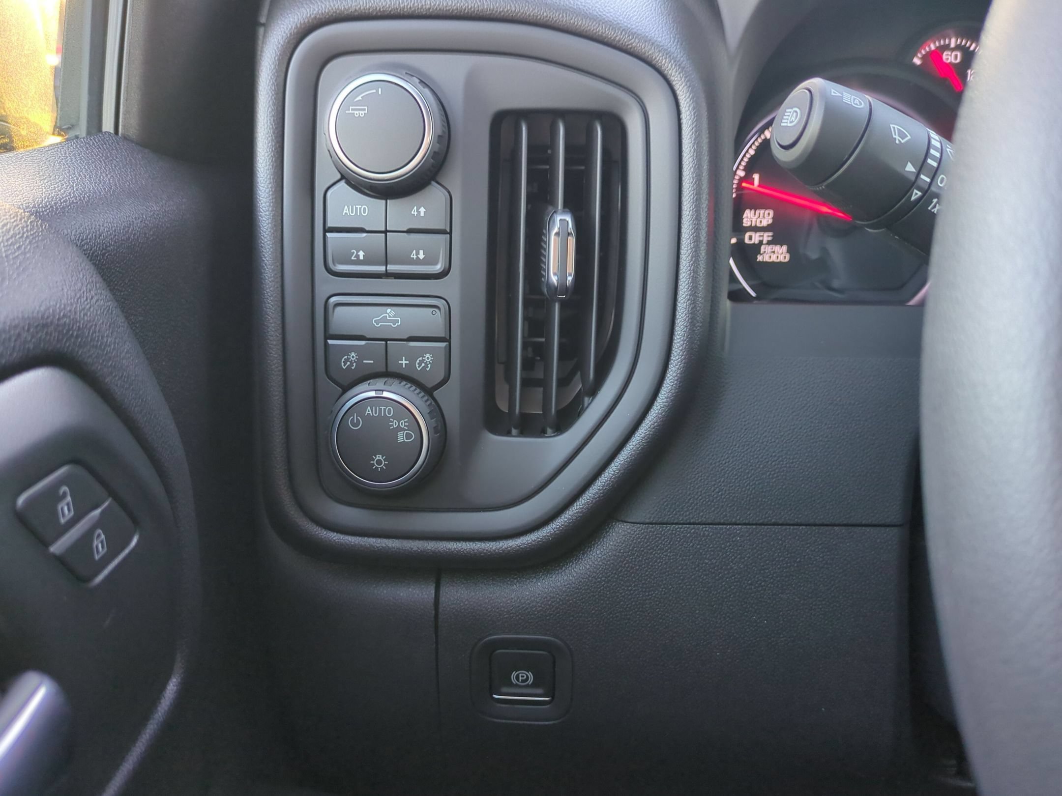 2026 Chevrolet Silverado 1500 Custom Trail Boss - Photo 26
