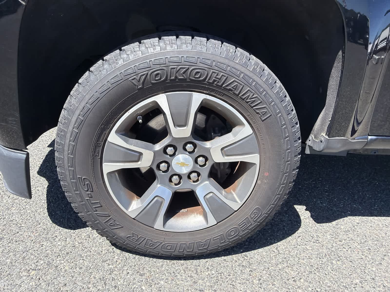 Used 2016 Black Chevrolet 4WD Z71 image 20