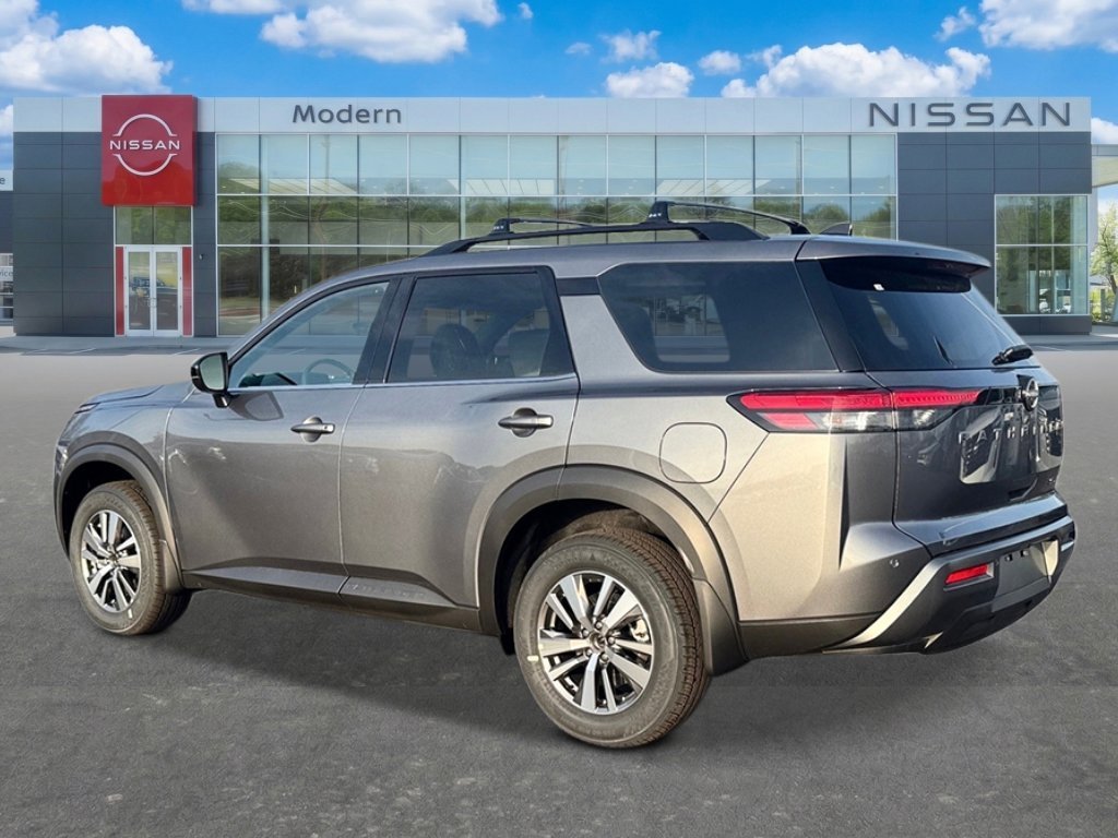 New 2026 Gun Metallic Nissan SL image 3