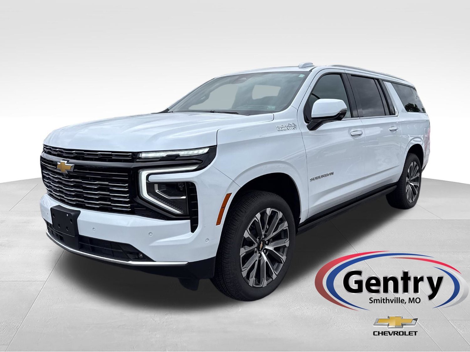 Polar White Tricoat 2026 Chevrolet Suburban SUV / Crossover Four-Wheel Drive 