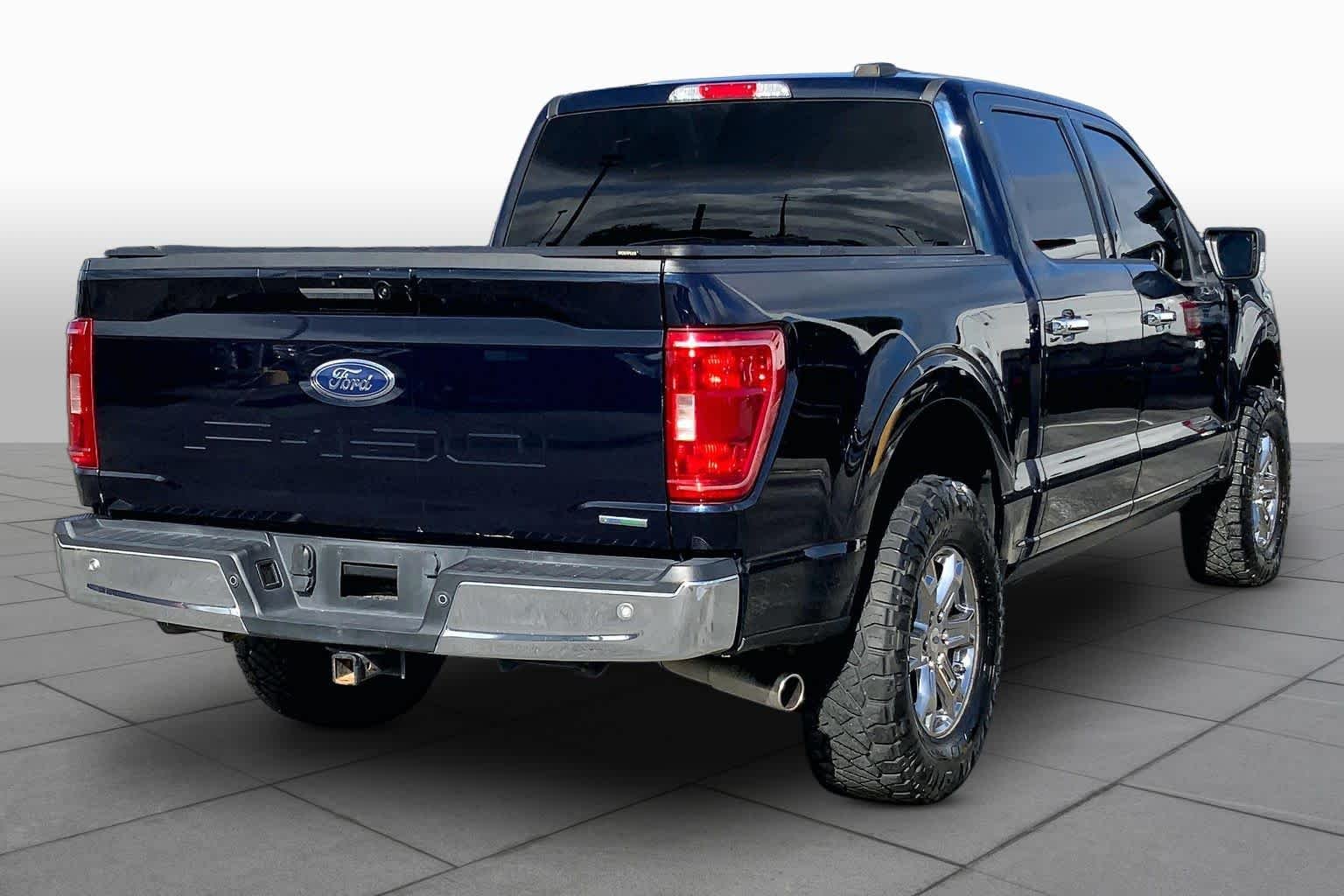 Certified Used 2022 Antimatter Blue Metallic Ford XLT image 13