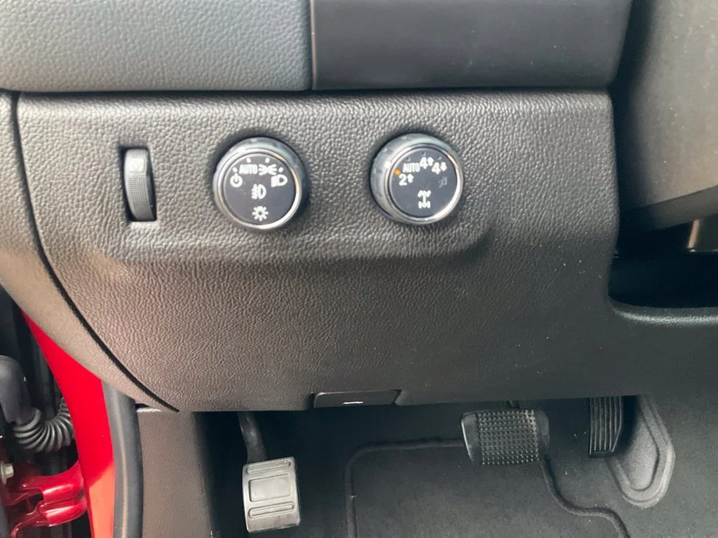 Used 2021 CHERRY RED TINTCOAT Chevrolet 4WD Z71 image 42
