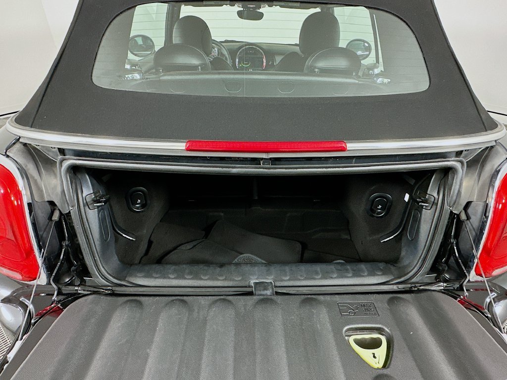 Used 2016 Black MINI Base image 26