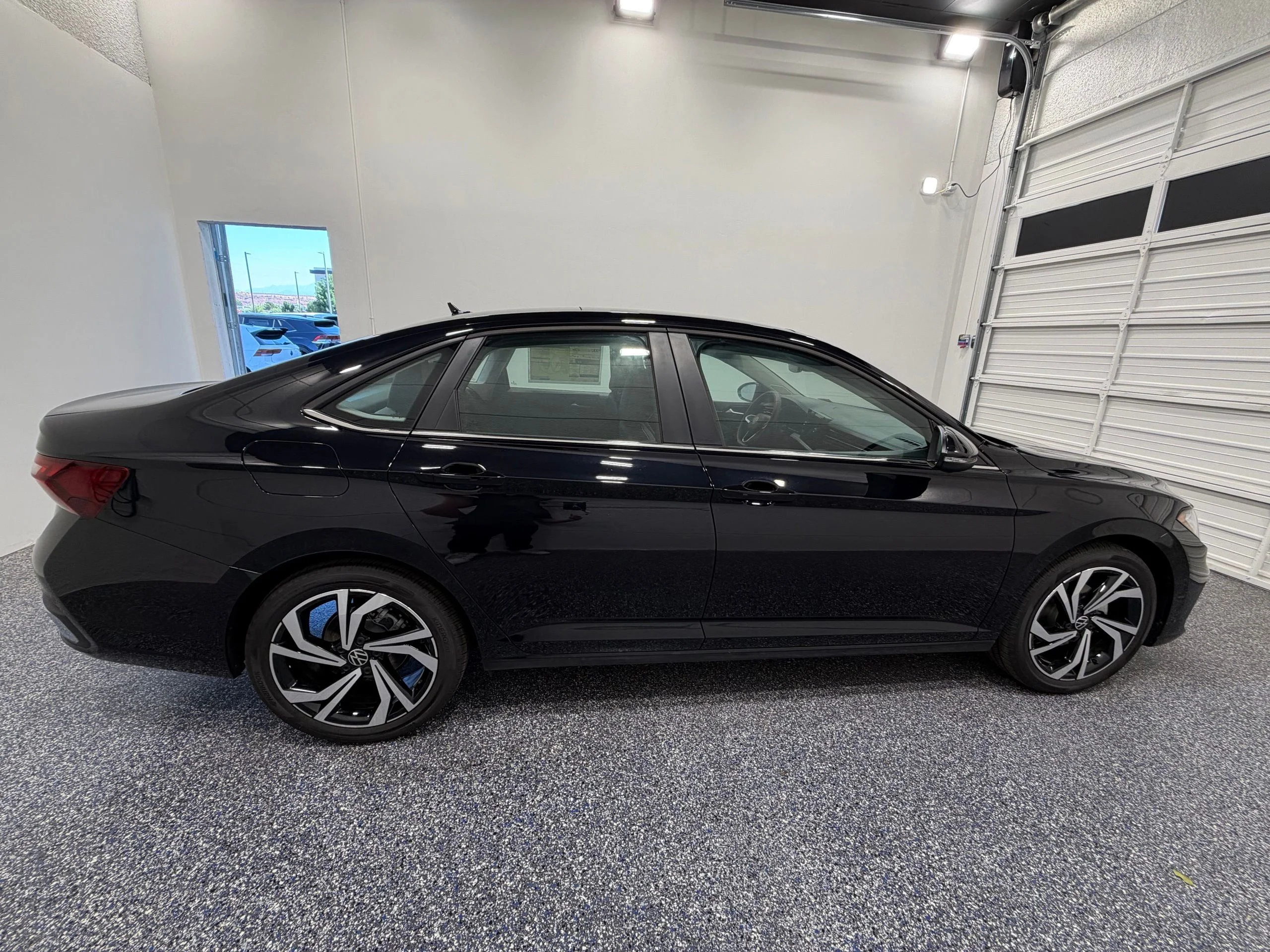 New 2026 Black Volkswagen 1.5T SEL image 8