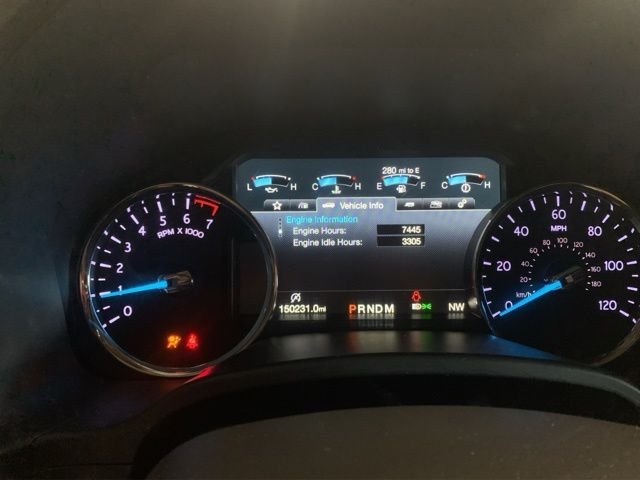 Used 2018 White Ford Limited image 27