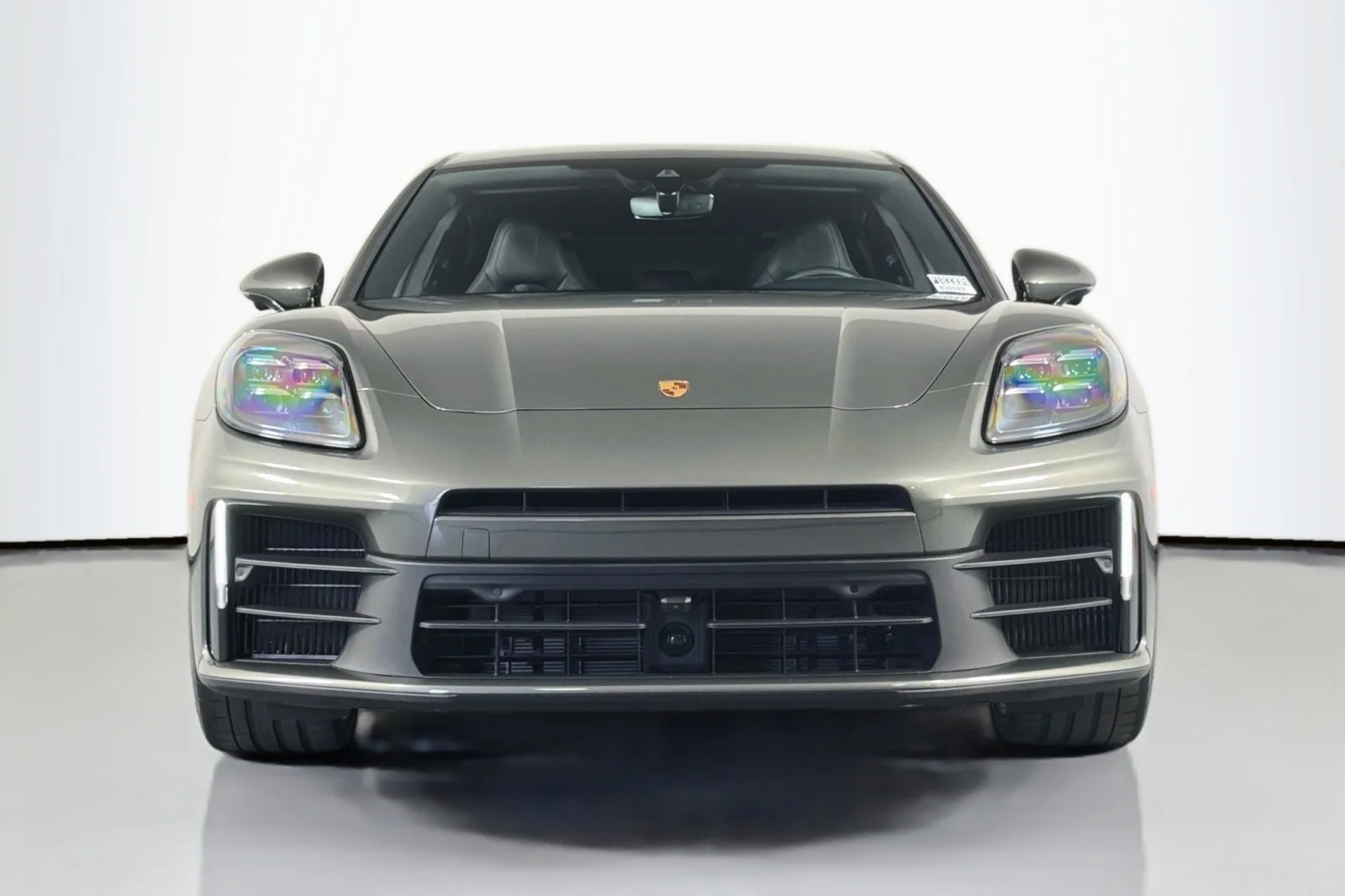 Used 2025 Aventurine Green Metallic Porsche  image 2