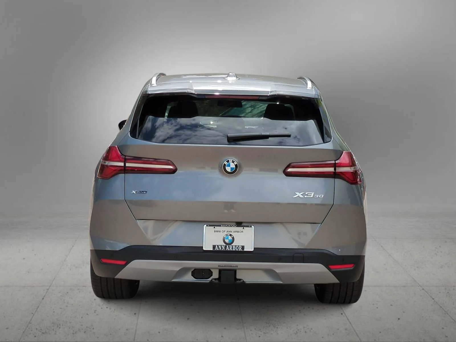 New 2026 Skyscraper Grey Metallic BMW 30 xDrive image 7