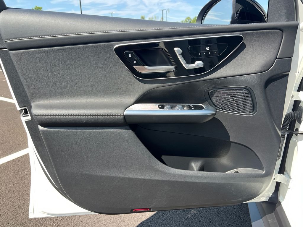 Certified Used 2025 White Mercedes-Benz GLC 300 image 11