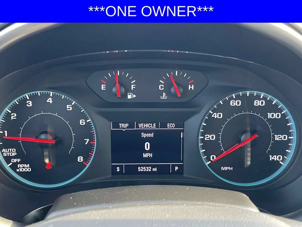 Used 2025 Summit White Chevrolet 1LT image 19