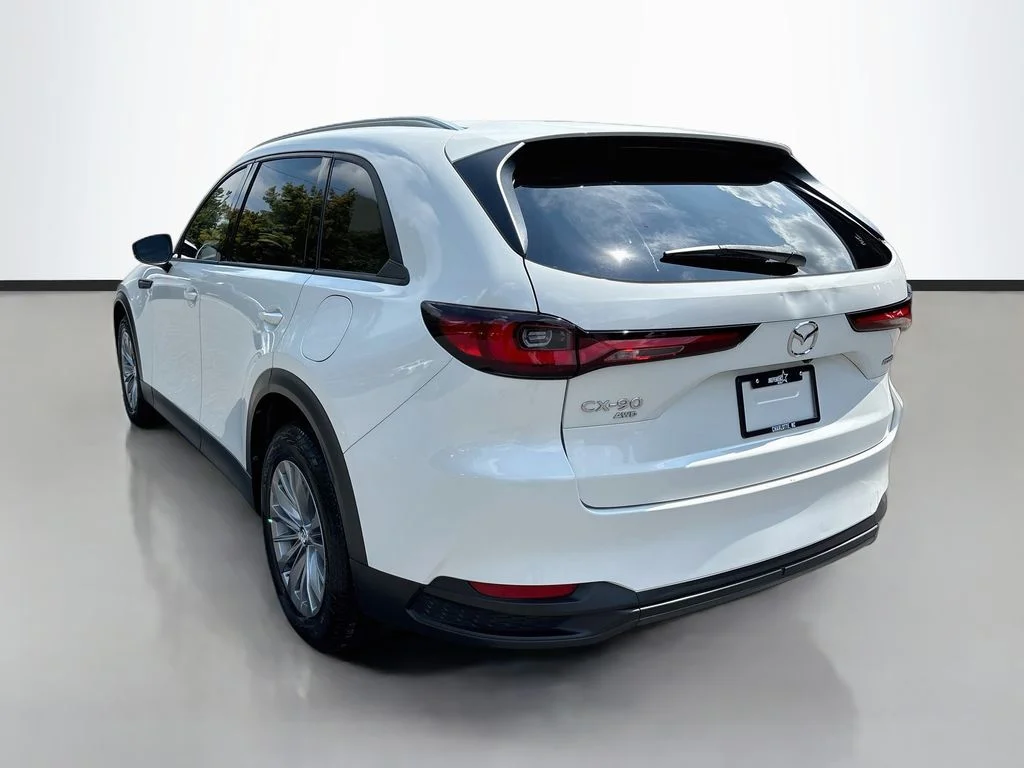 Certified Used 2024 White Mazda 3.3 Turbo Preferred image 5