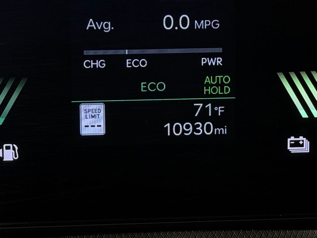 Used 2026 Fusion Black Kia S image 15