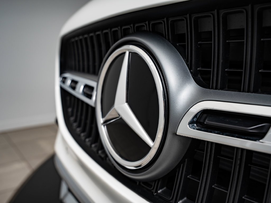 New 2026 Polar White Mercedes-Benz GLA 250 image 3