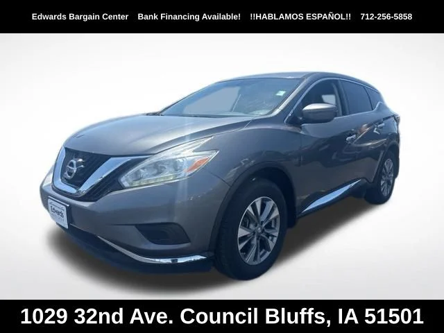 Used 2016 Gray Nissan S image 3