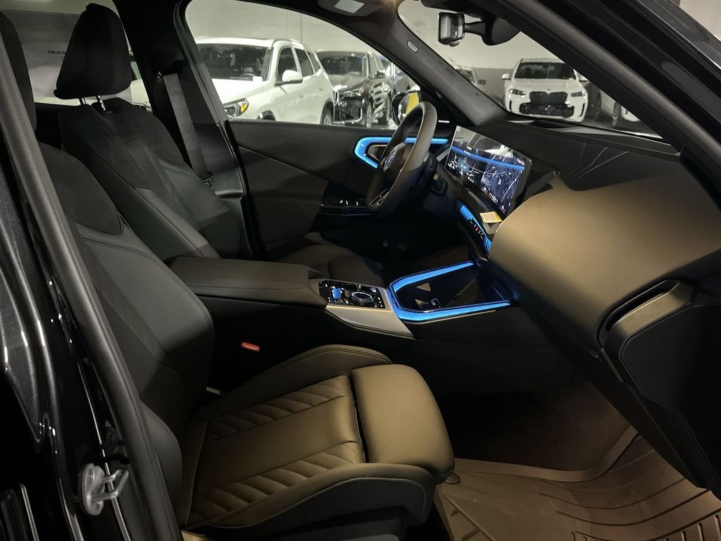 New 2026 Dark Graphite BMW 30 xDrive image 25
