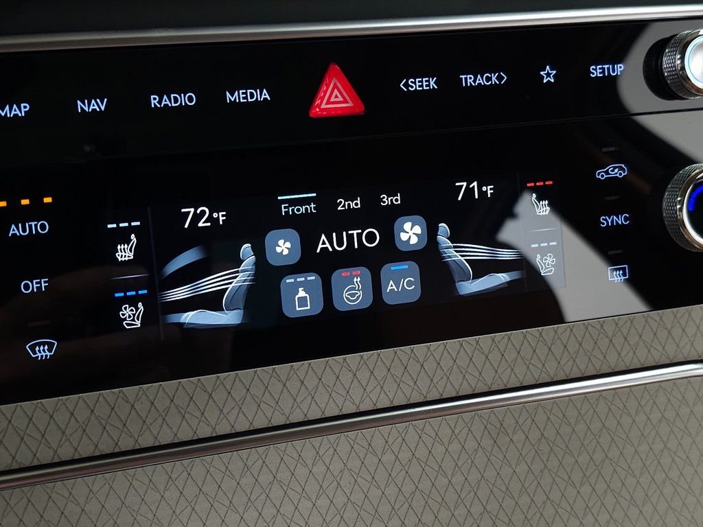 2026 GENESIS GV80 Advanced - Photo 32