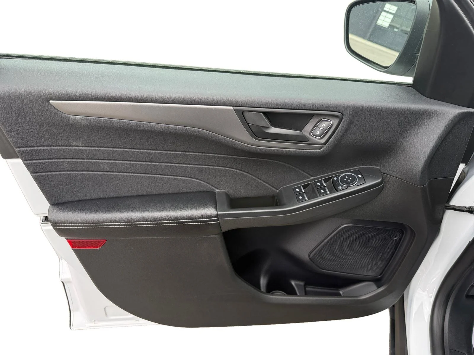 Used 2024 Oxford White Ford Active image 9
