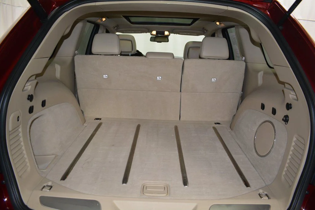 2014 Jeep Grand Cherokee Overland - Photo 23