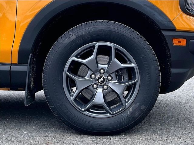 Used 2021 Orange Ford Badlands image 9