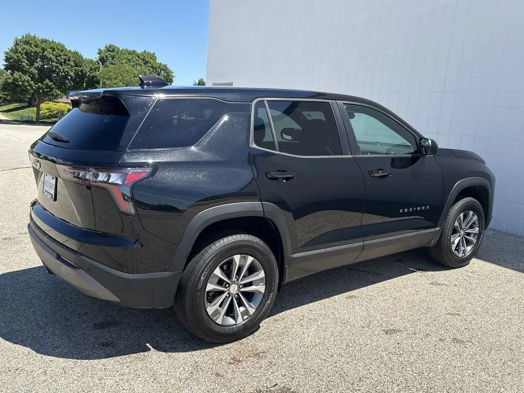 2026 Chevrolet Equinox LT - Photo 13